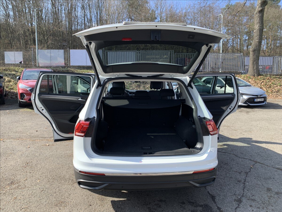Volkswagen Tiguan Allspace SUV / Terénní 2,0 l 110 kw