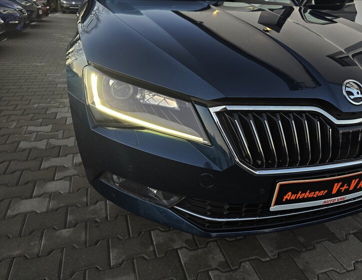 Škoda Superb Kombi 2,0 l 140 kw