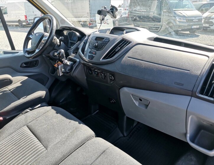 Ford Transit Valník 2,0 l 125 kw