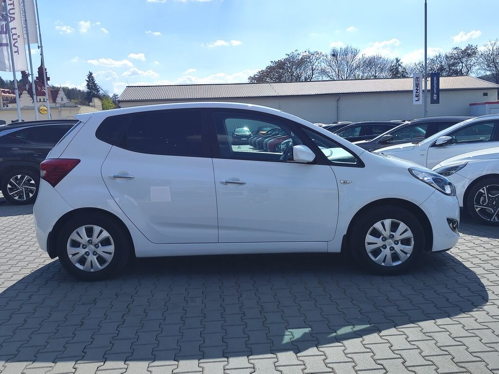 Hyundai ix20 MPV 1,4 l 66 kw