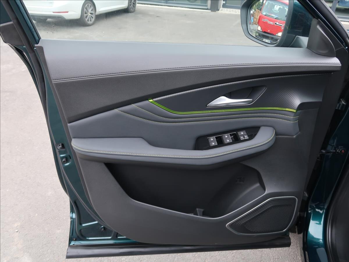 Dongfeng T5 EVO SUV 1,5 l 180 kw