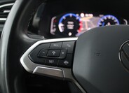 Volkswagen Multivan 17