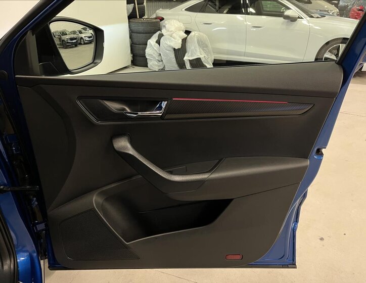 Škoda Karoq SUV 1,5 l 110 kw