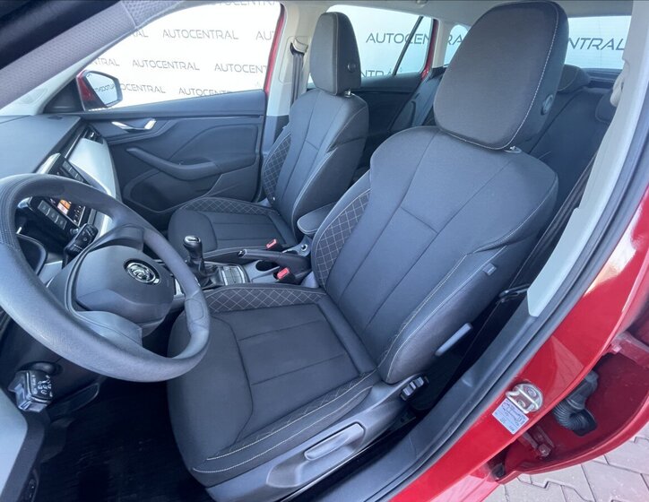 Škoda Scala Hatchback 1,5 l 110 kw