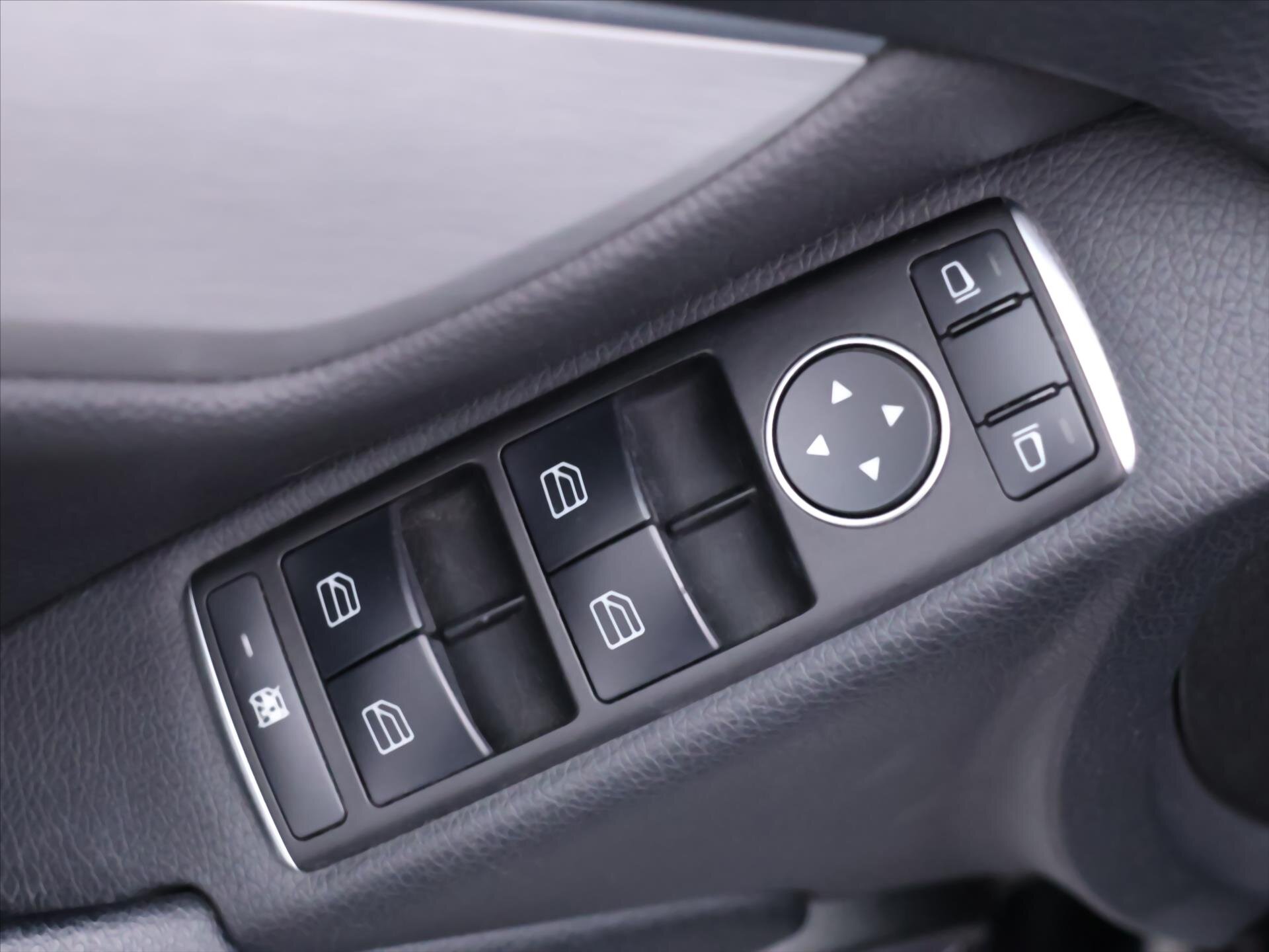 Mercedes-Benz Třídy C Kombi 2,1 l 125 kw