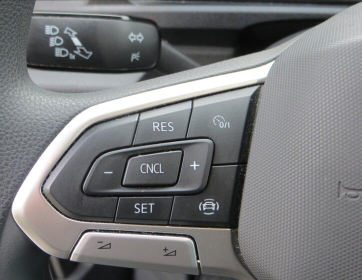 Volkswagen Caddy Kombi 1,5 l 84 kw