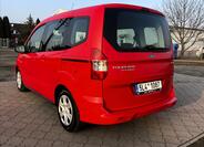 Ford Tourneo Courier 4