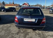 Mercedes-Benz Třídy C Kombi 2,1 l 100 kw