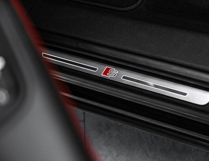 Audi SQ8 SUV / Terénní 4,0 l 373 kw