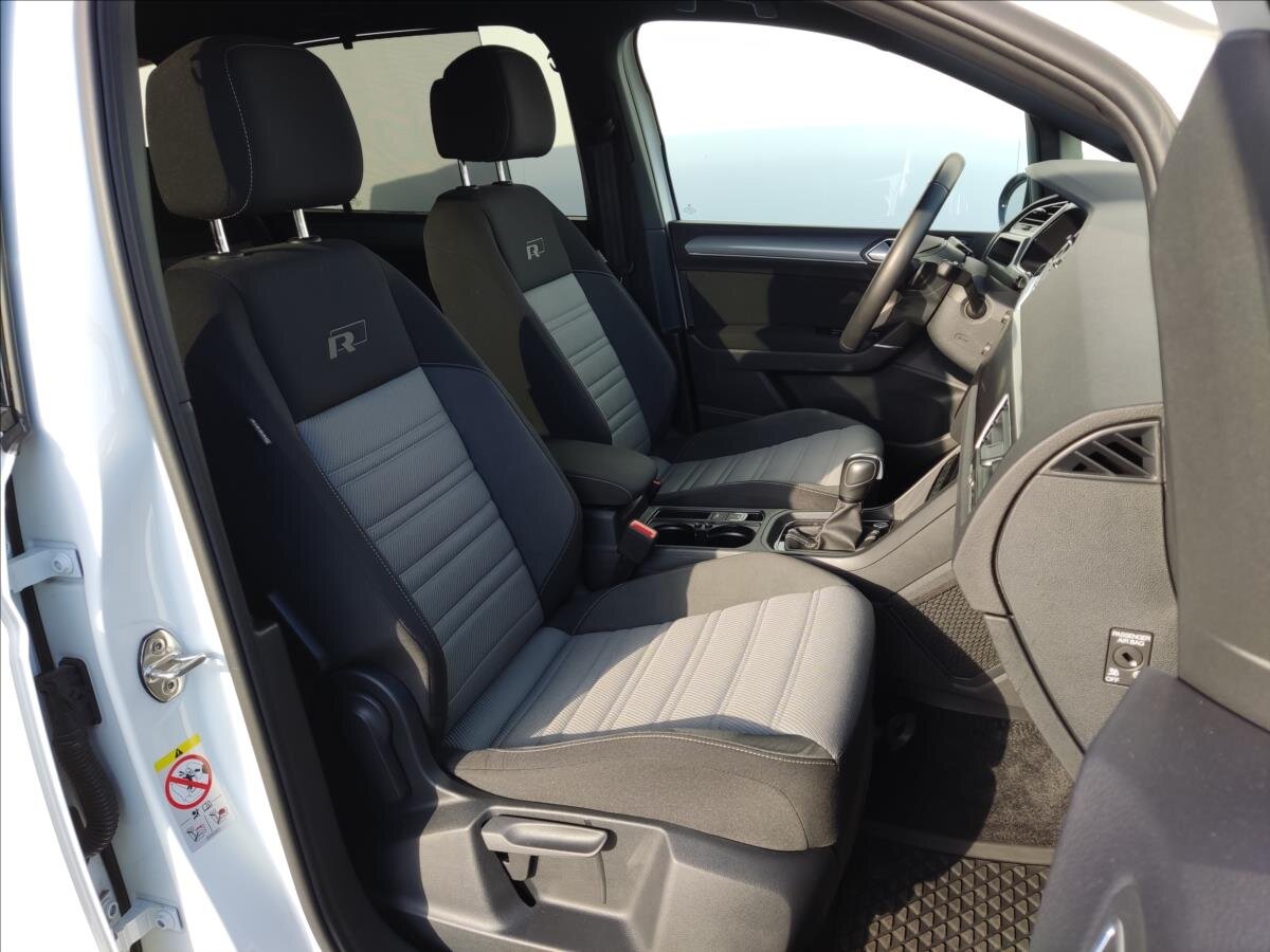 Volkswagen Touran MPV 1,5 l 110 kw