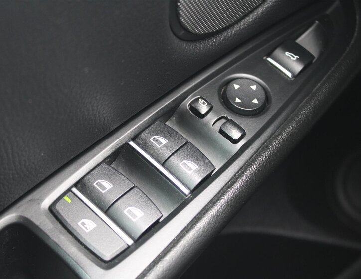 BMW X5 SUV 3,0 l 280 kw