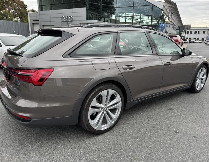 Audi A6 Allroad 11