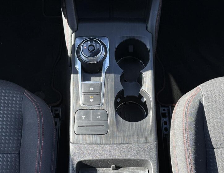 Ford Kuga SUV 2,5 l 140 kw