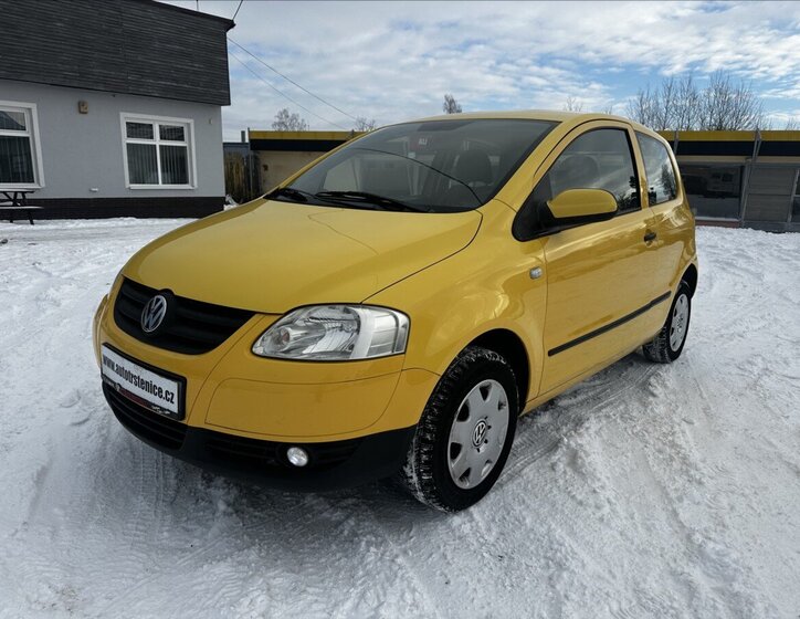 Volkswagen Fox 1