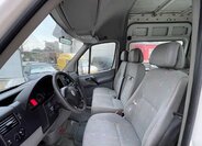 Volkswagen Crafter Skříň 2,5 l 80 kw