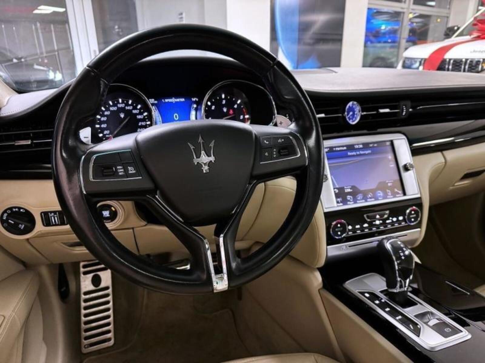Maserati Quattroporte 17