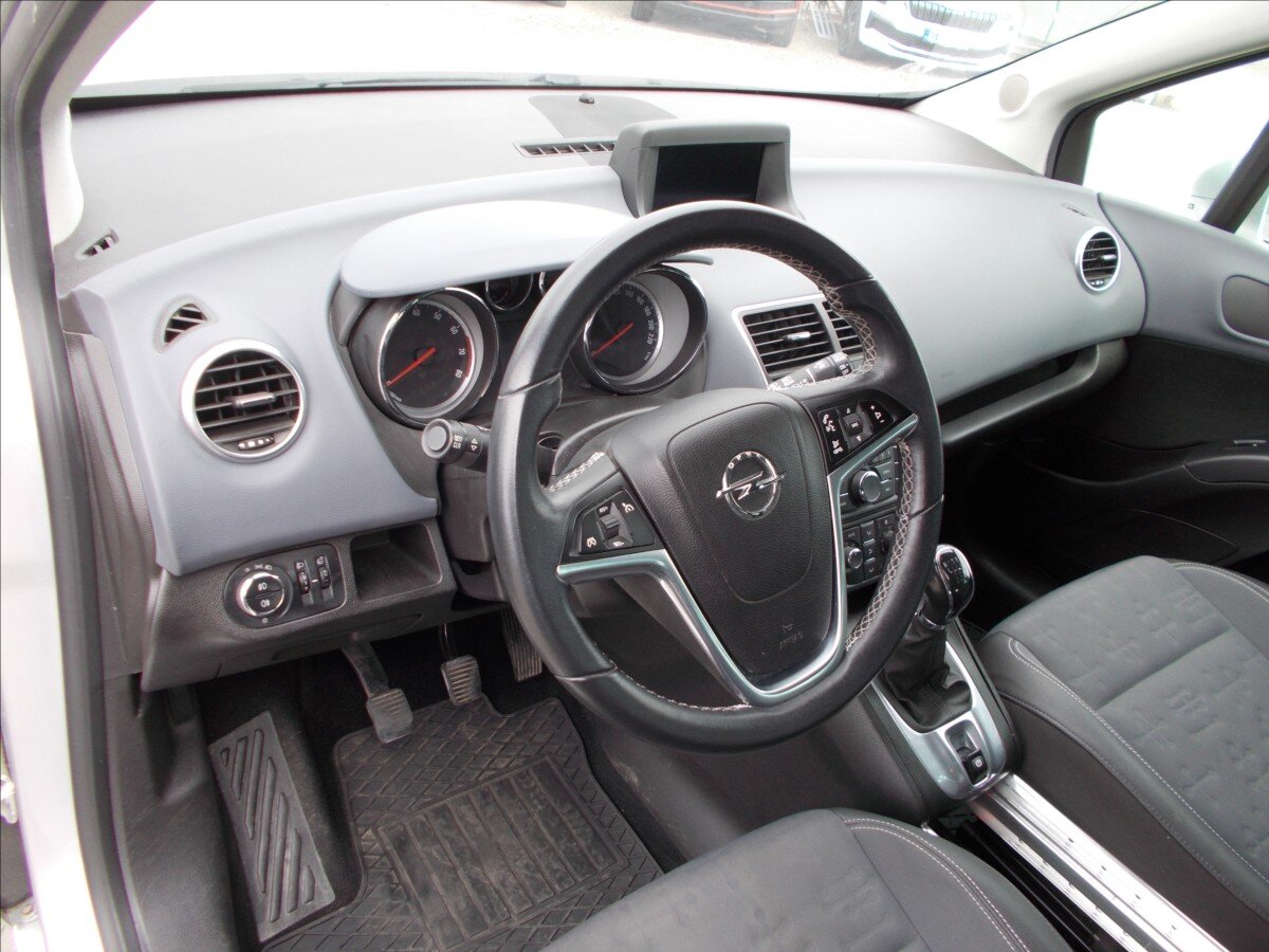 Opel Meriva MPV 1,4 l 88 kw
