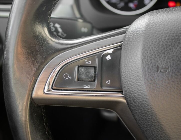 Škoda Rapid Sedan / Limuzína 1,4 l 66 kw