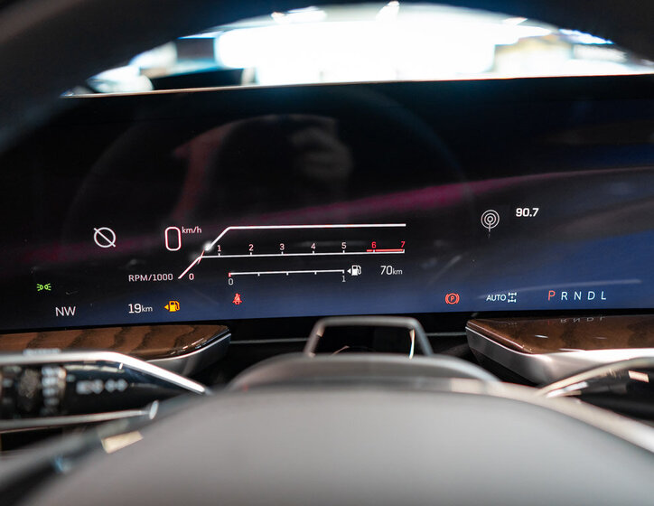 Cadillac Escalade SUV 6,2 l 313 kw