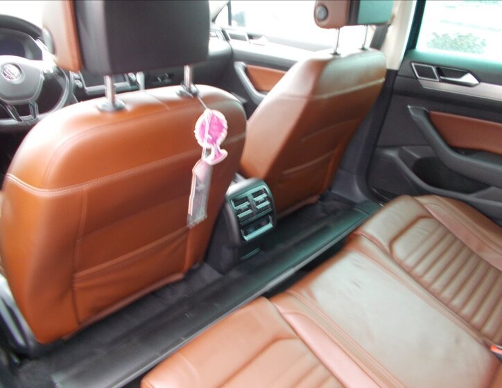 Volkswagen Passat Kombi 1,4 l 110 kw