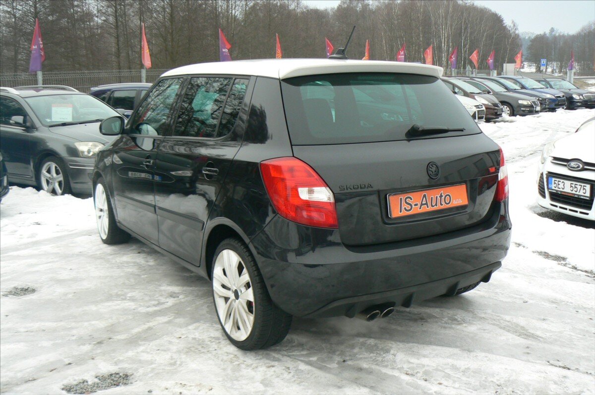 Škoda Fabia Hatchback 1,4 l 132 kw