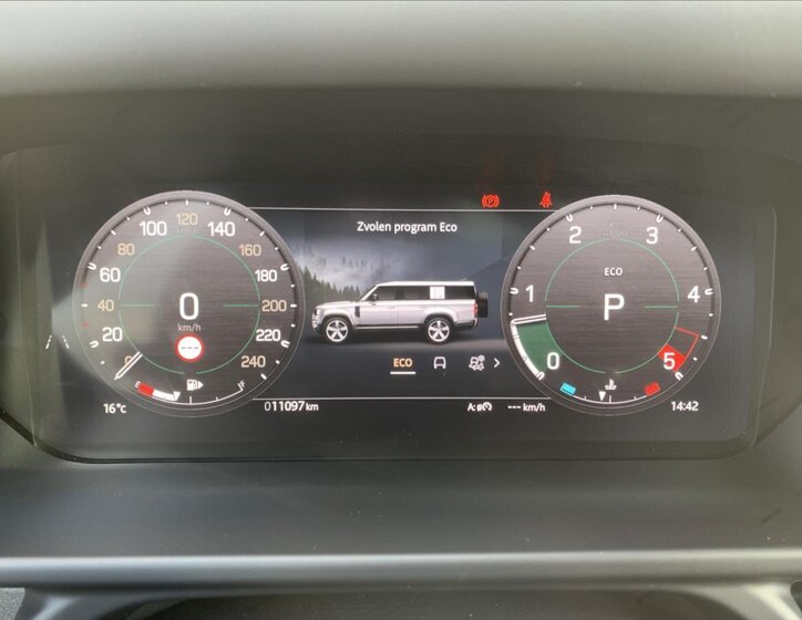 Land Rover Defender SUV 3,0 l 221 kw