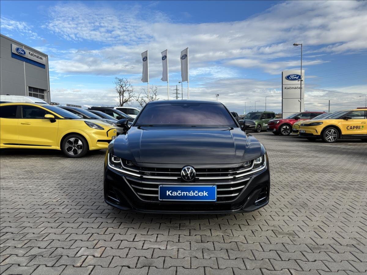 Volkswagen Arteon Liftback 2,0 l 206 kw