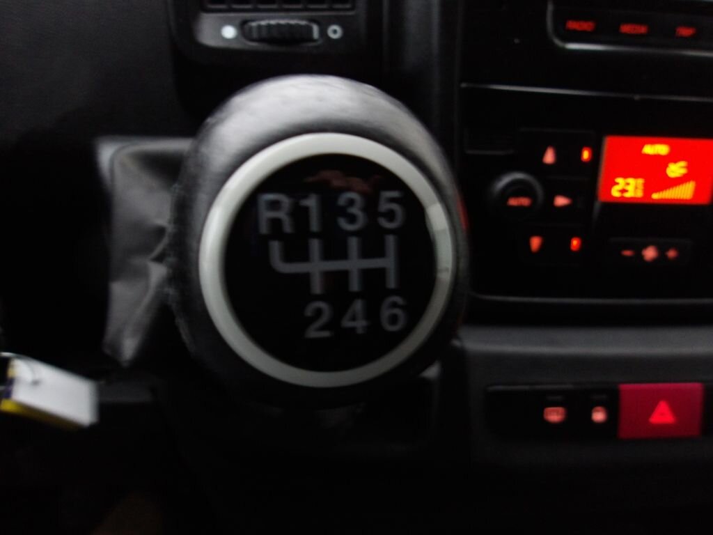 Peugeot Boxer Skříň 2,2 l 121 kw