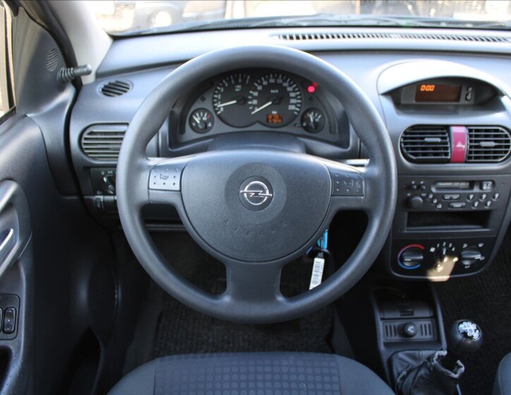 Opel Corsa Hatchback 973,0 43 kw