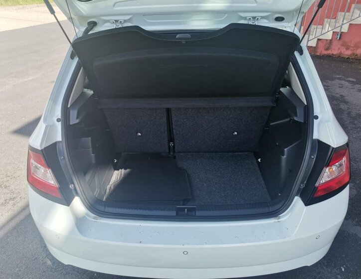 Škoda Fabia Hatchback 999,0 44 kw