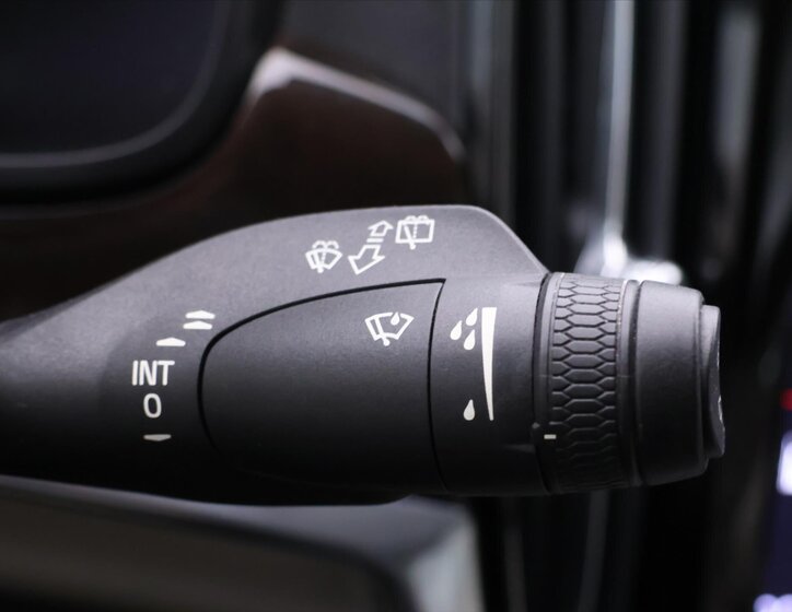 Volvo V90 Kombi 2,0 l 140 kw