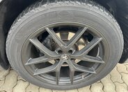 Alfa Romeo Stelvio 10