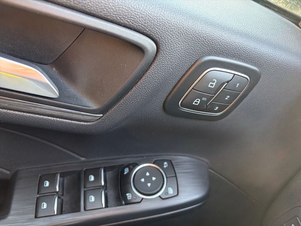 Ford Kuga SUV 2,5 l 132 kw