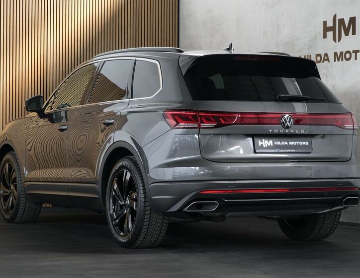 Volkswagen Touareg SUV / Terénní 3,0 l 210 kw