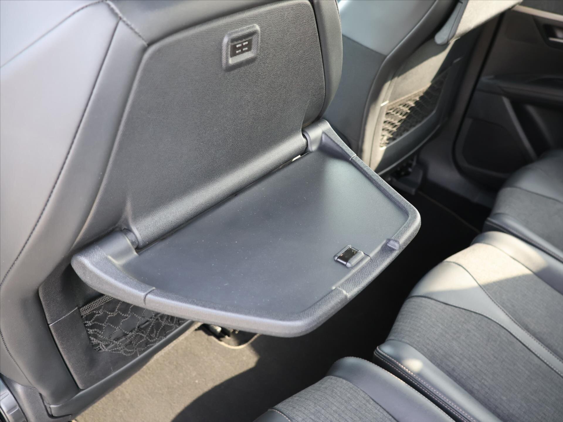 Peugeot 5008 SUV / Terénní 1,2 l 96 kw