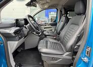 Ford Tourneo Custom 21