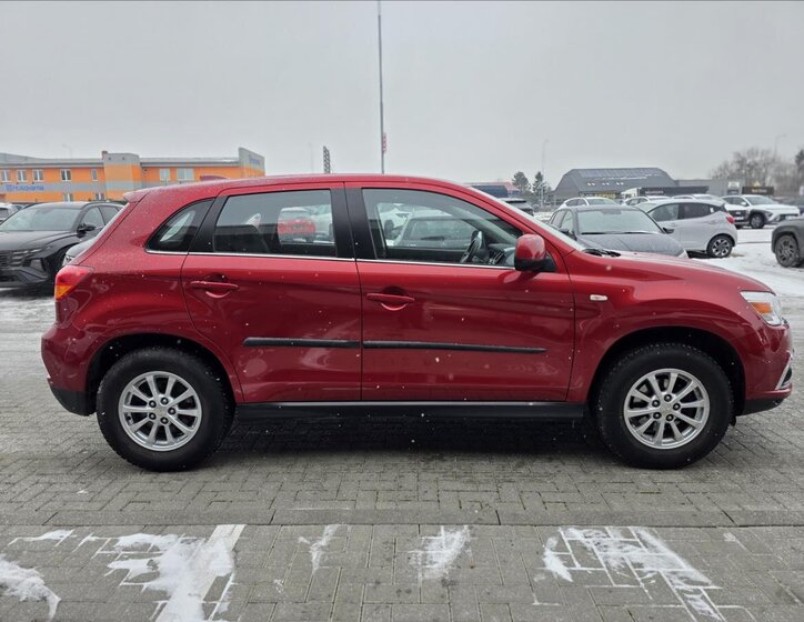 Mitsubishi ASX Kombi 1,6 l 86 kw