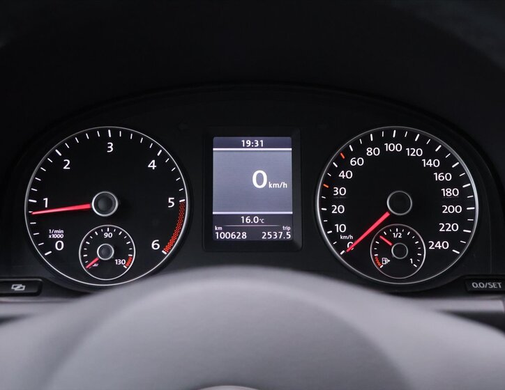 Volkswagen Touran 17