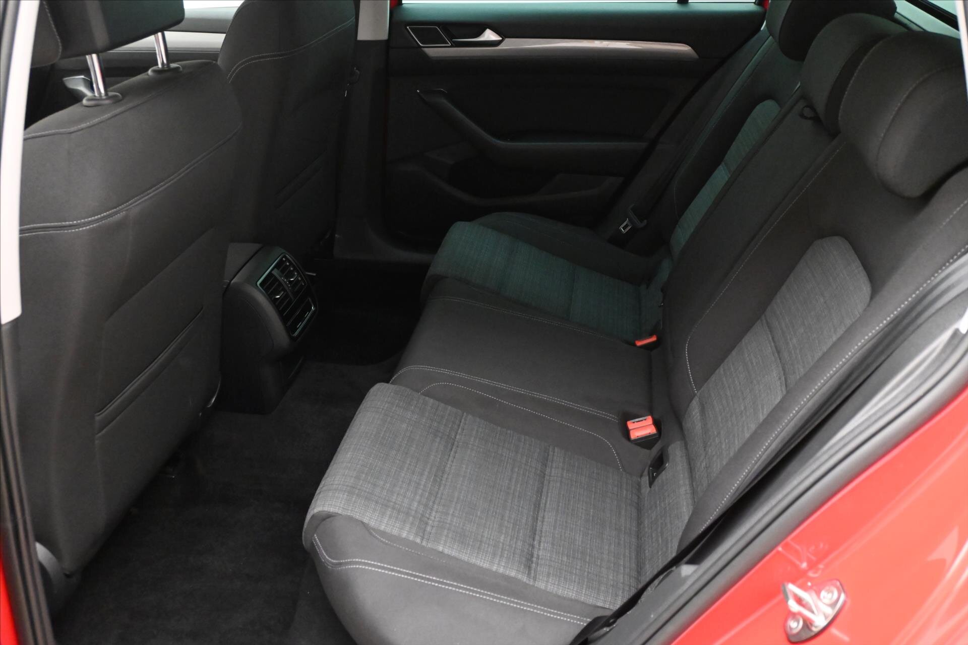 Volkswagen Passat Kombi 2,0 l 110 kw