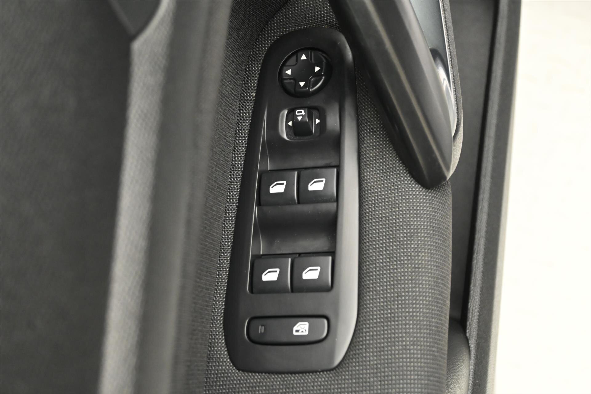 Peugeot 308 Kombi 1,5 l 96 kw