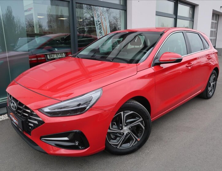 Hyundai i30 Hatchback 998,0 88 kw