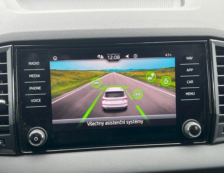 Škoda Karoq Hatchback 1,5 l 110 kw