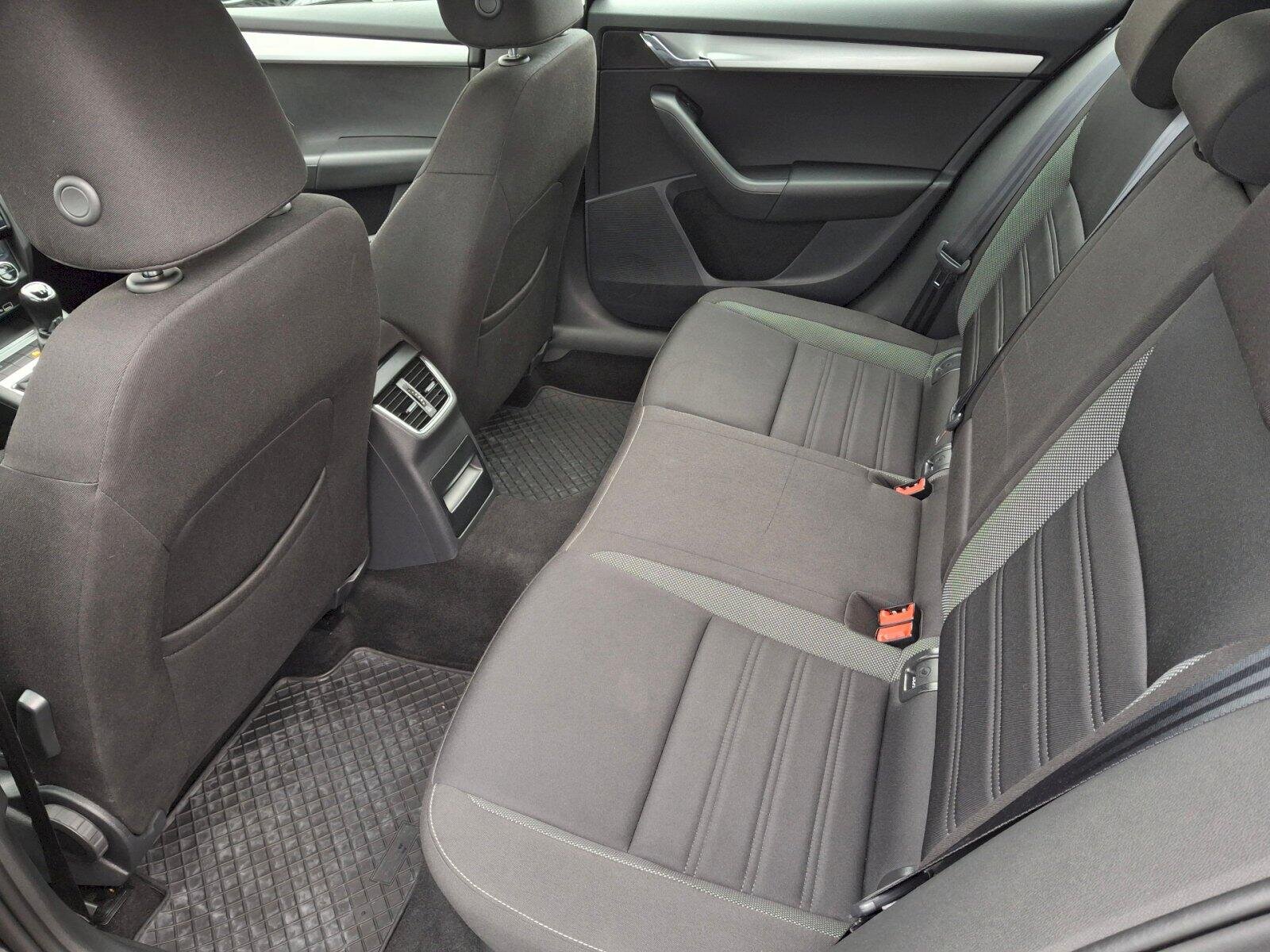 Škoda Octavia Kombi 2,0 l 110 kw