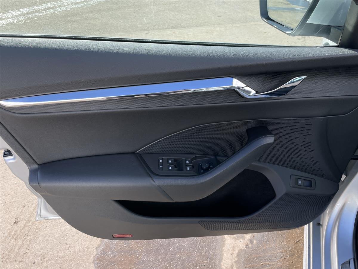 Škoda Octavia Kombi 1,4 l 150 kw