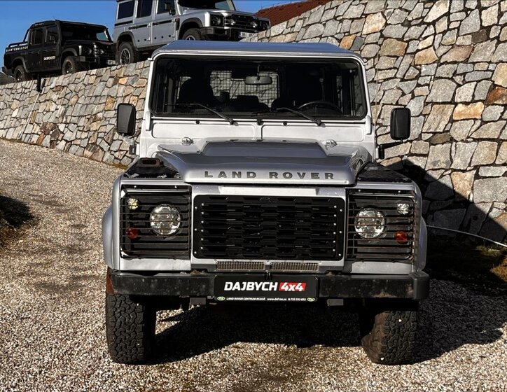 Land Rover Defender Ostatní 2,4 l 90 kw