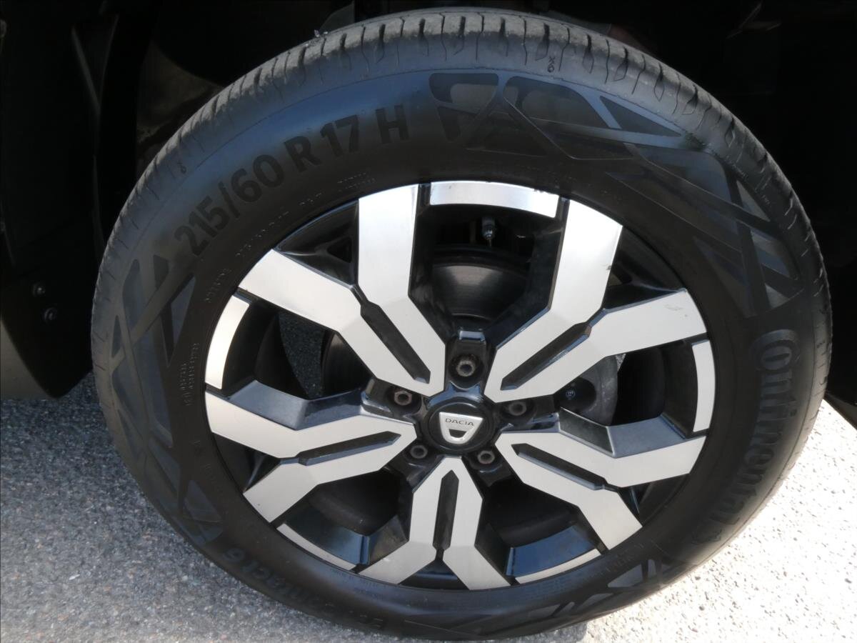 Dacia Duster SUV / Terénní 1,3 l 110 kw