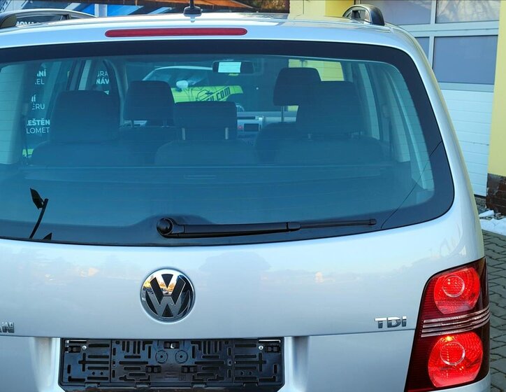 Volkswagen Touran MPV 1,9 l 77 kw