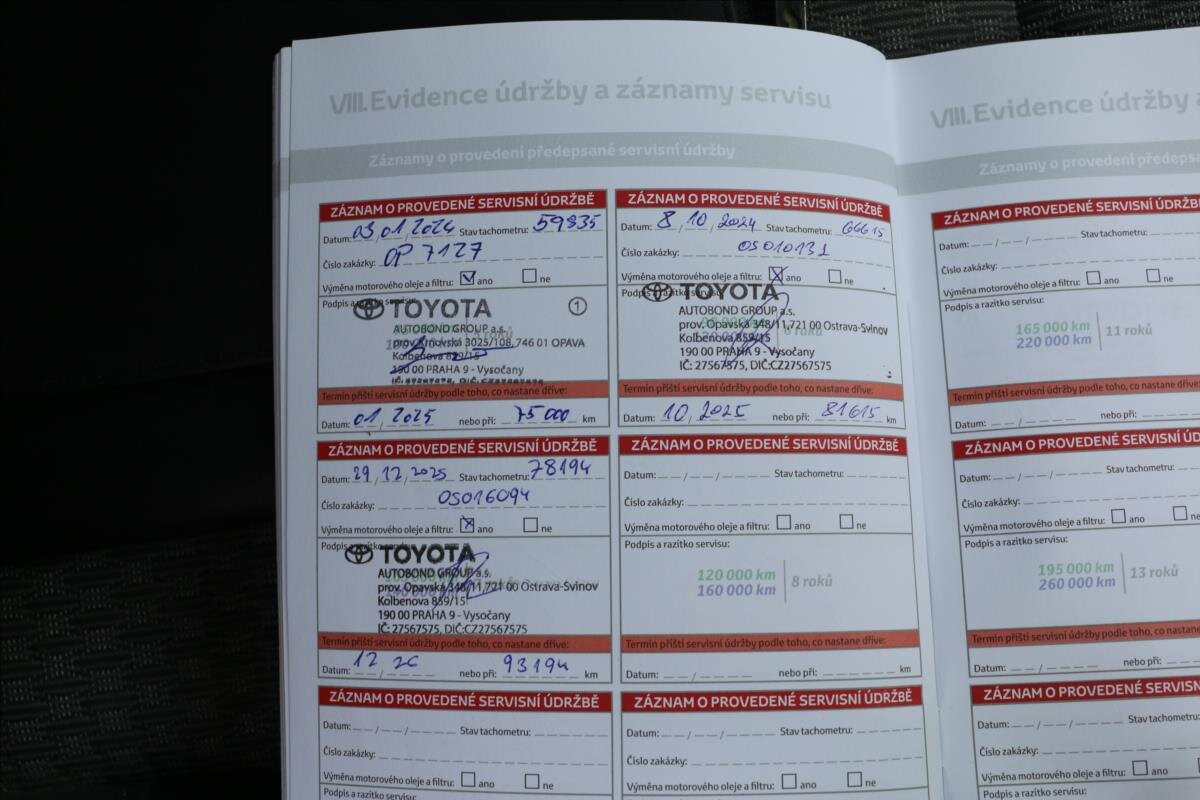 Toyota Auris Kombi 1,6 l 97 kw