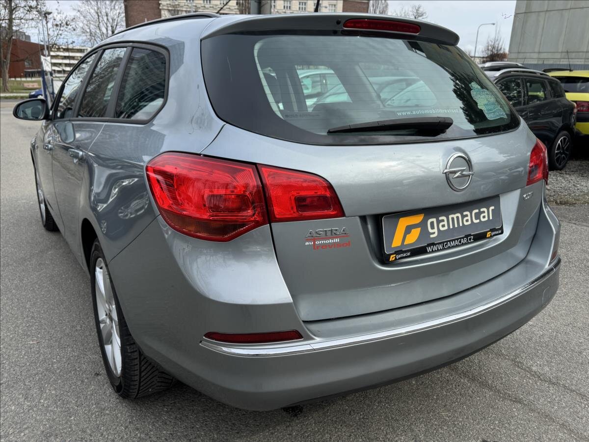 Opel Astra Kombi 1,7 l 81 kw