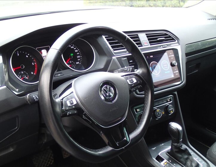Volkswagen Tiguan SUV / Terénní 2,0 l 110 kw